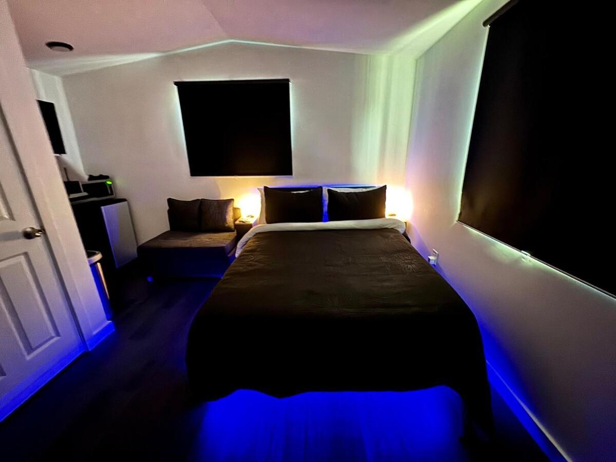 Your Downtown Cozy Studio With Backyard Unit C Phoenix Extérieur photo